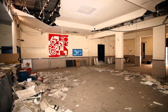 Building Plot for sale in Torrent - € 155,000 (Ref: 8316543)