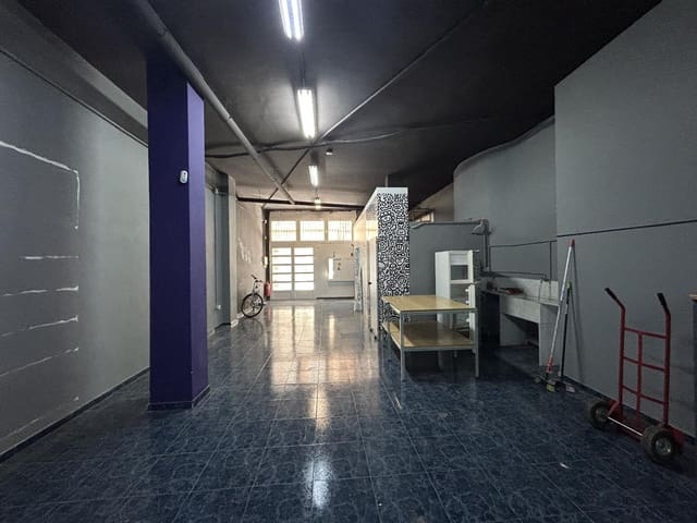 Erhverv til salg i Torrent - € 120.000 (Ref: 8431212)