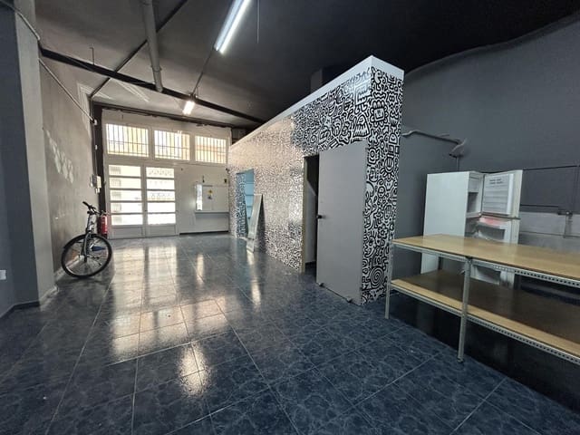 Erhverv til salg i Torrent - € 120.000 (Ref: 8431212)