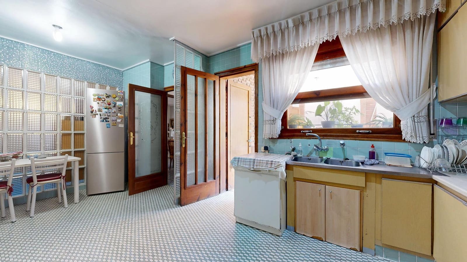 10 soveværelse Villa til salg i Torrent med swimmingpool - € 650.000 (Ref: 8875155)