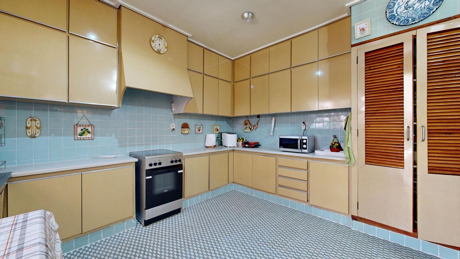 10 soveværelse Villa til salg i Torrent med swimmingpool - € 650.000 (Ref: 8875155)