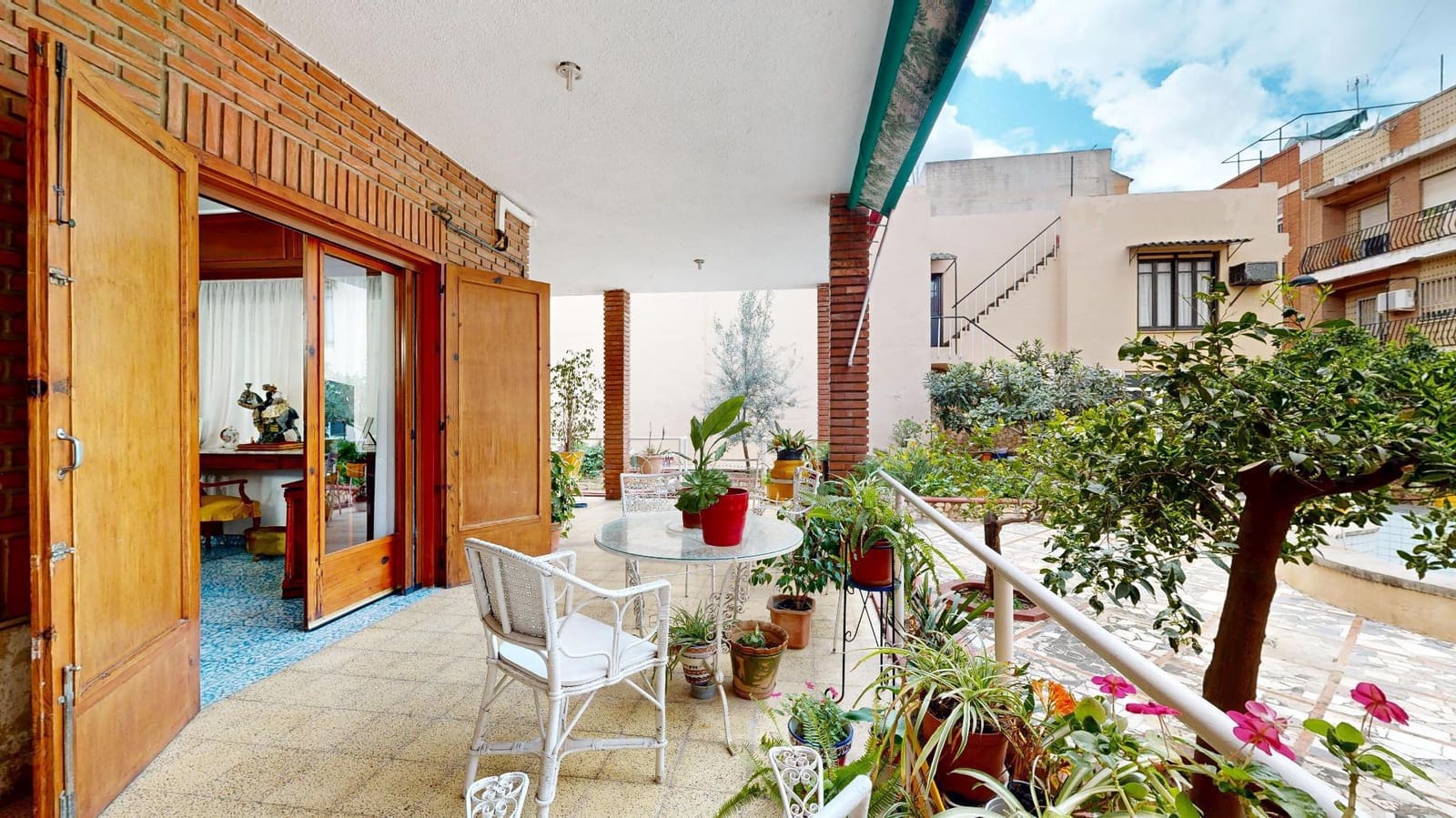 10 soveværelse Villa til salg i Torrent med swimmingpool - € 650.000 (Ref: 8875155)