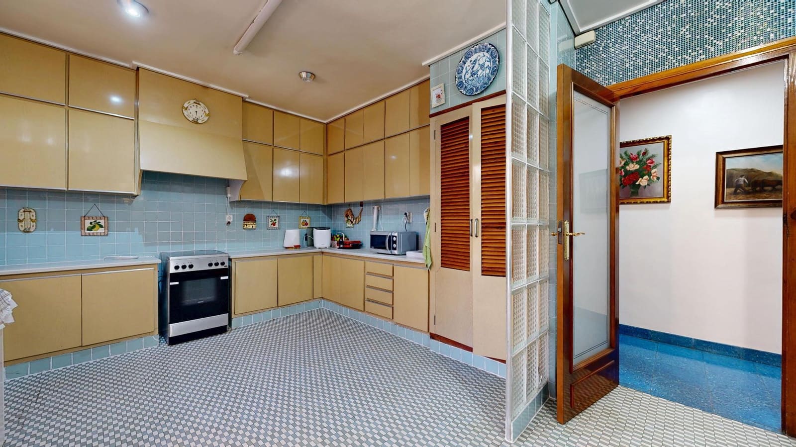 10 soveværelse Villa til salg i Torrent med swimmingpool - € 650.000 (Ref: 8875155)