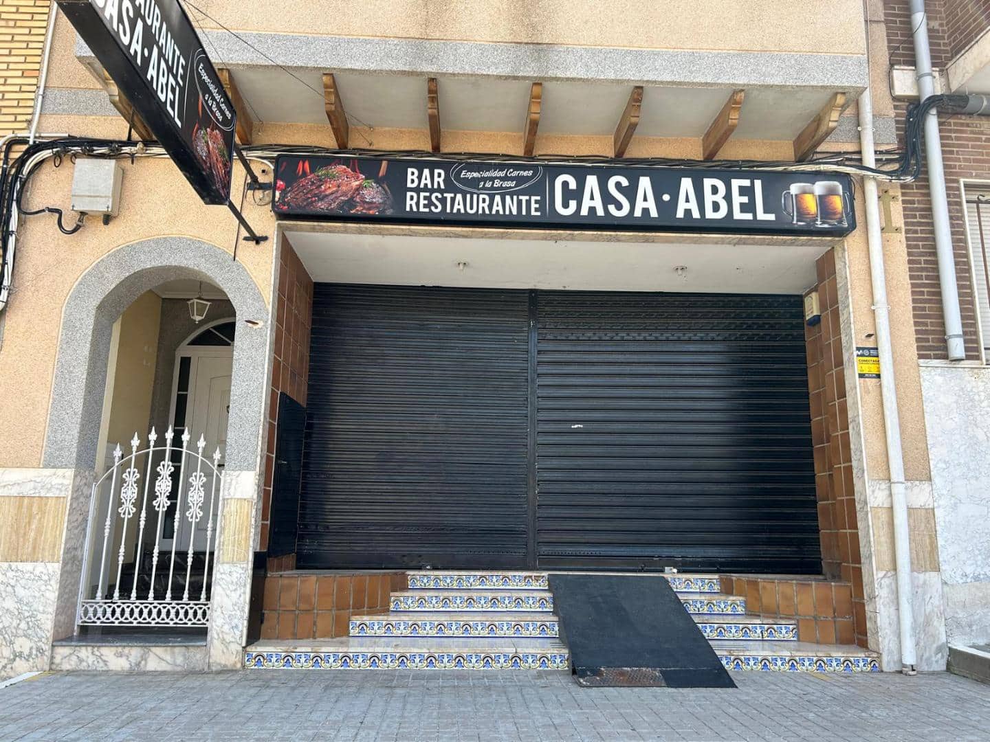 Comercial para venda em Montserrat - 165 000 € (Ref: 8992171)