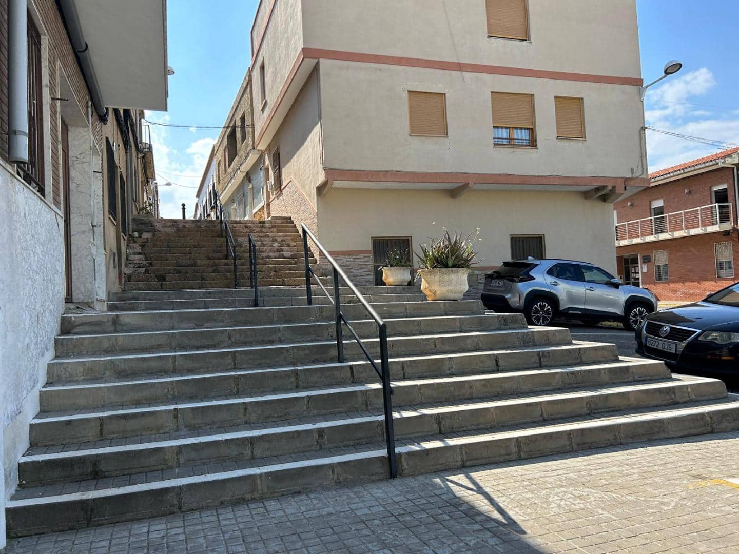 Comercial para venda em Montserrat - 165 000 € (Ref: 8992171)