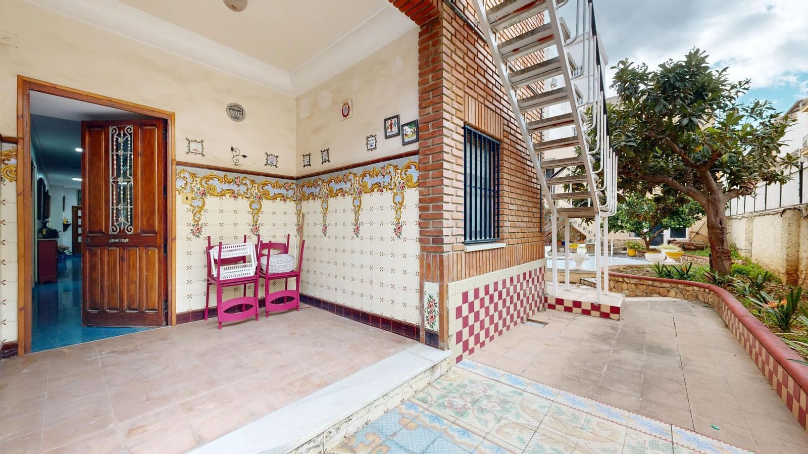 10 soveværelse Villa til salg i Torrent med swimmingpool - € 650.000 (Ref: 9006012)