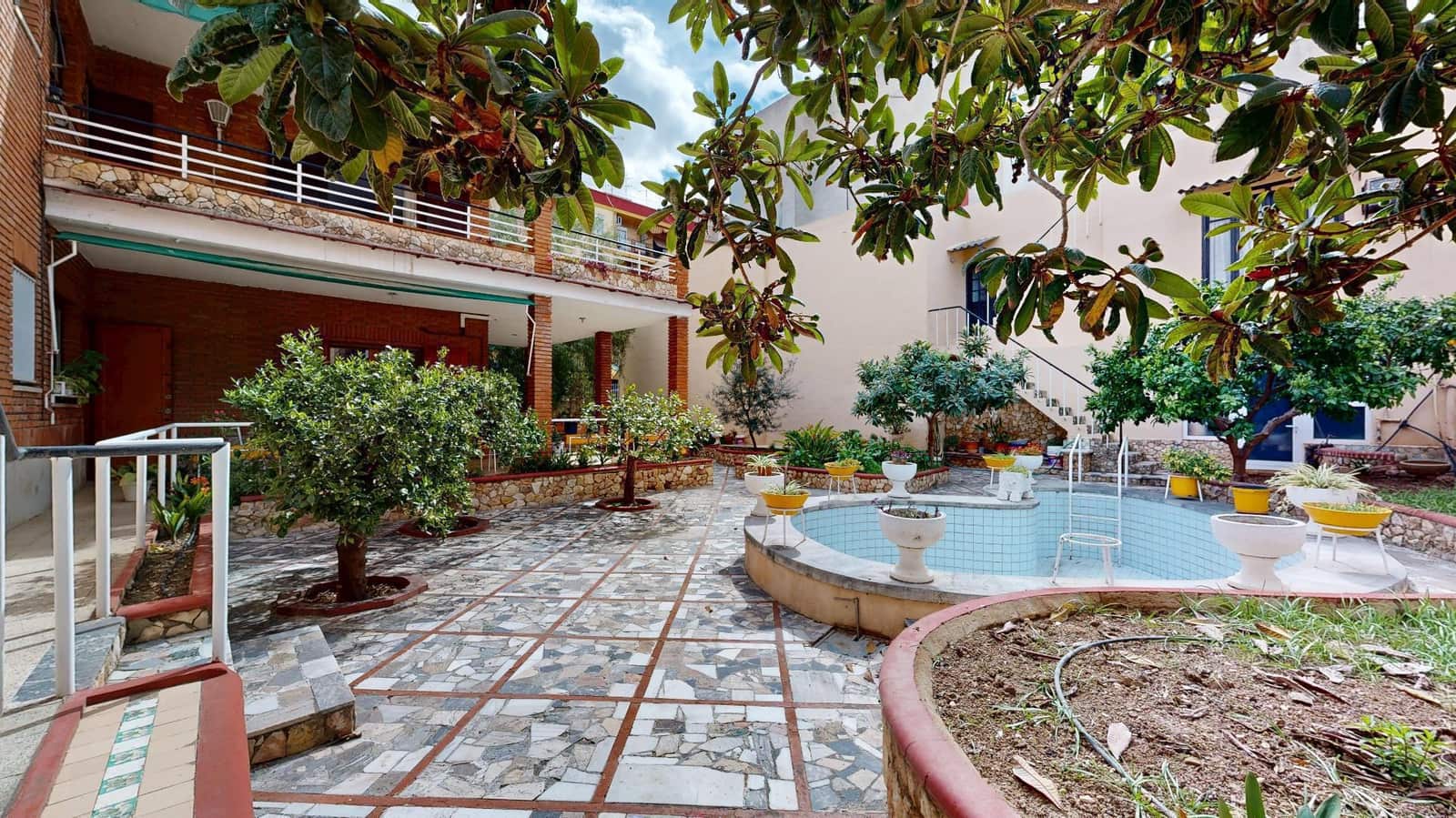 10 soveværelse Villa til salg i Torrent med swimmingpool - € 650.000 (Ref: 9006012)