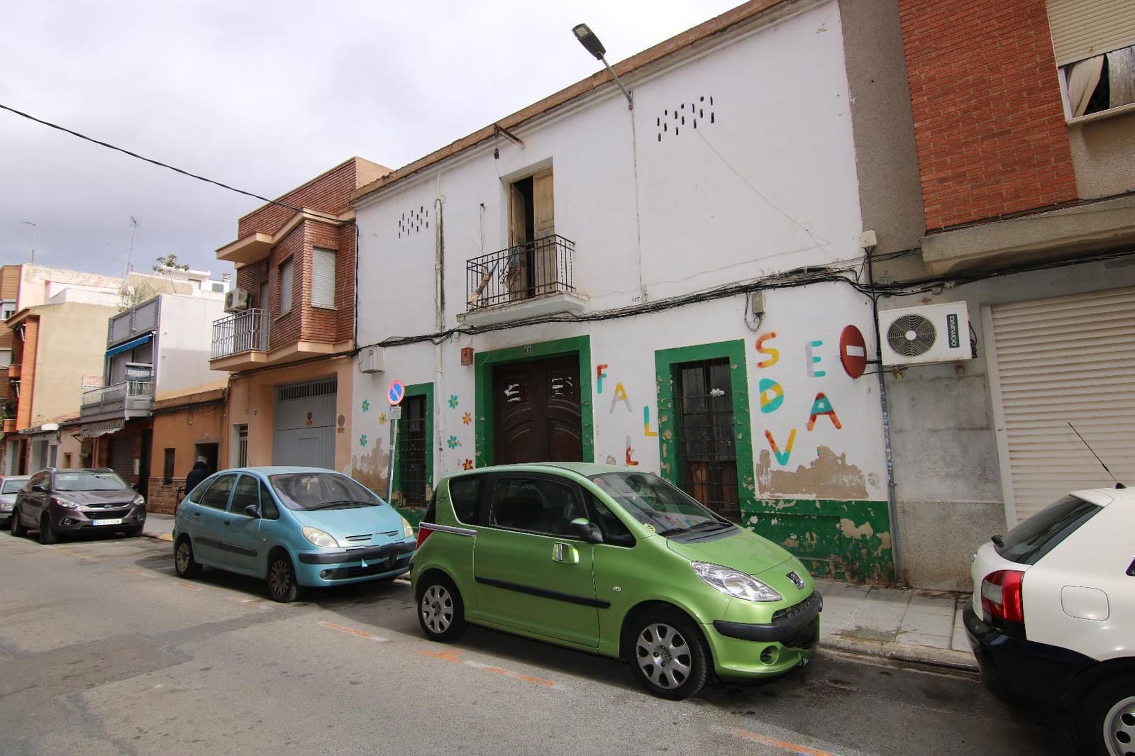 Semi-Rækkehus til salg i Torrent - € 155.000 (Ref: 9108226)