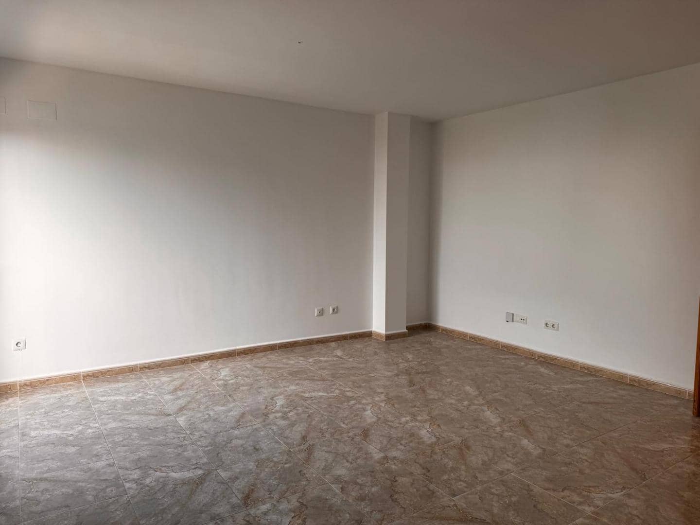 3 chambre Appartement à vendre à Montserrat - 160 000 € (Ref: 9283943)