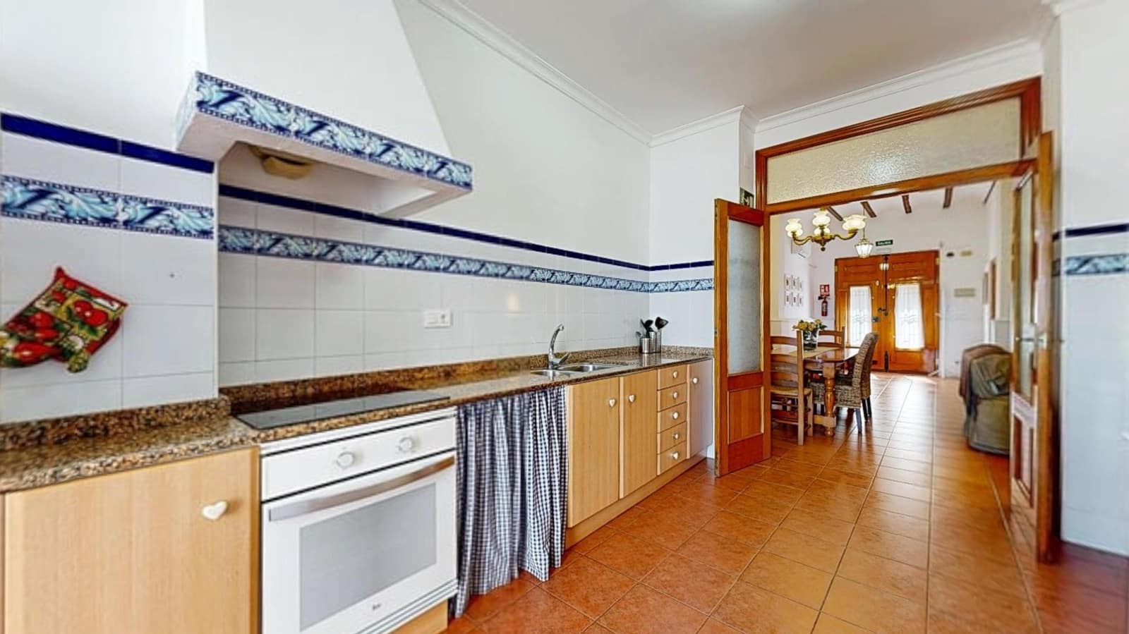 3 sovrum Radhus till salu i Anna - 245 000 € (Ref: 9311554)