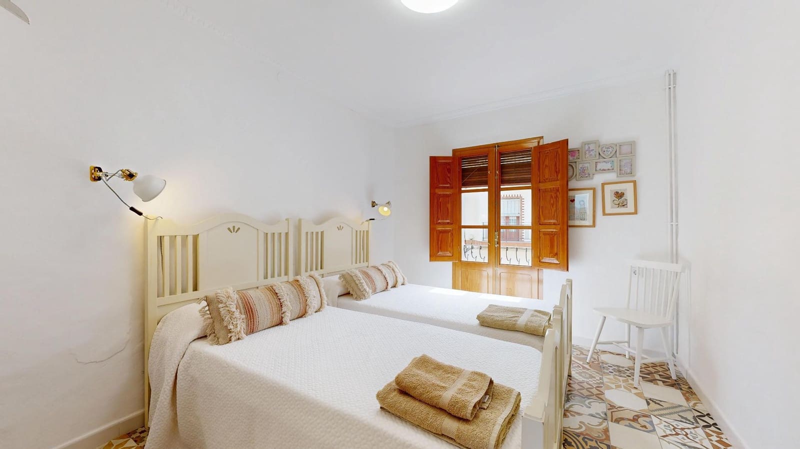 3 sovrum Radhus till salu i Anna - 245 000 € (Ref: 9311554)