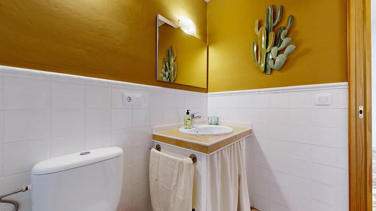 3 sovrum Radhus till salu i Anna - 245 000 € (Ref: 9311554)