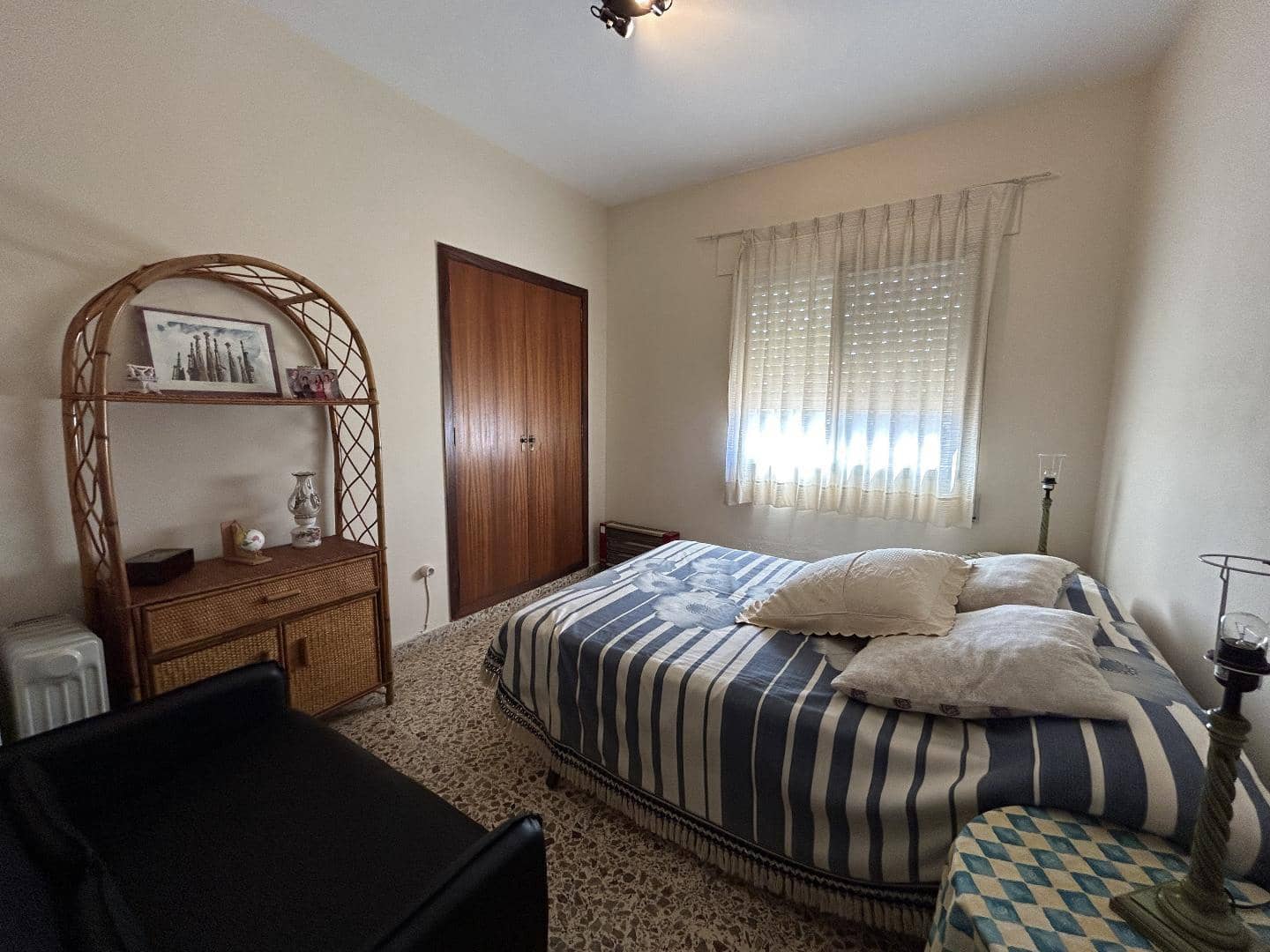 Finca/Country House for sale in Torrent - € 275,000 (Ref: 9325755)