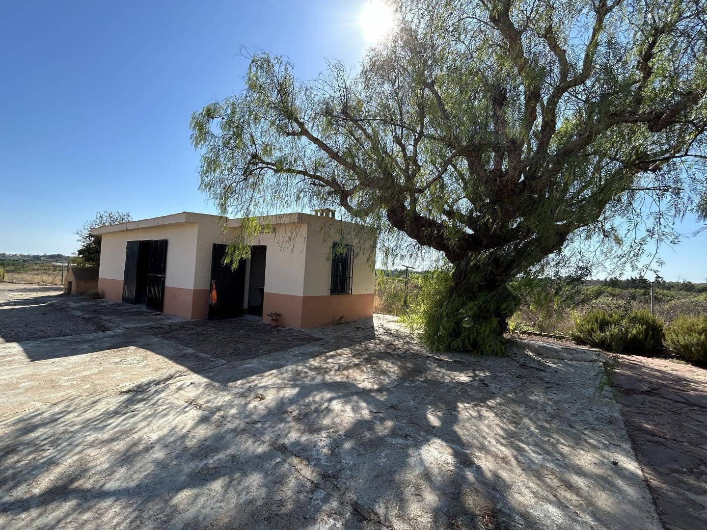 Finca/Country House for sale in Torrent - € 275,000 (Ref: 9325755)