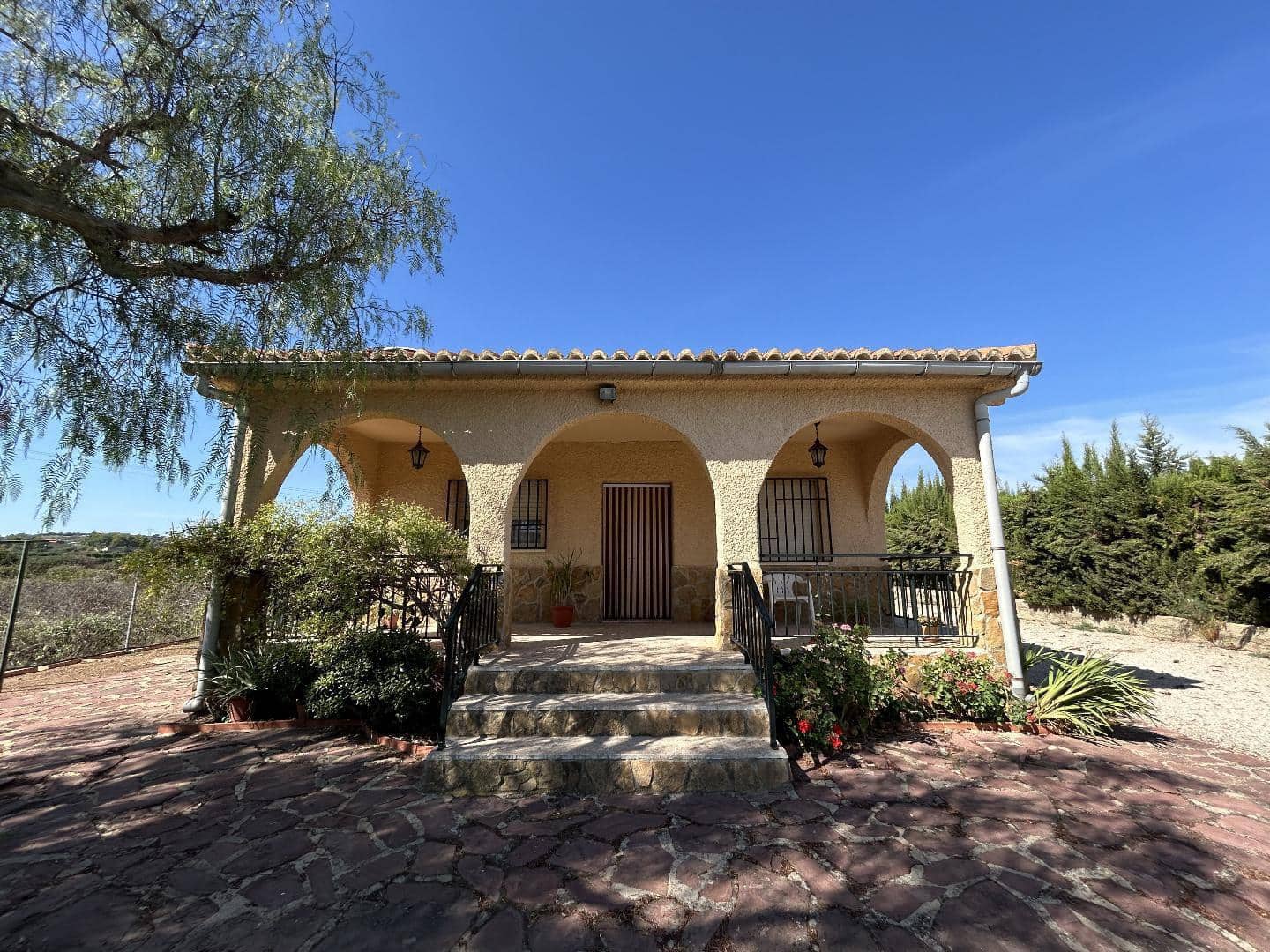 Finca/Country House for sale in Torrent - € 275,000 (Ref: 9325755)