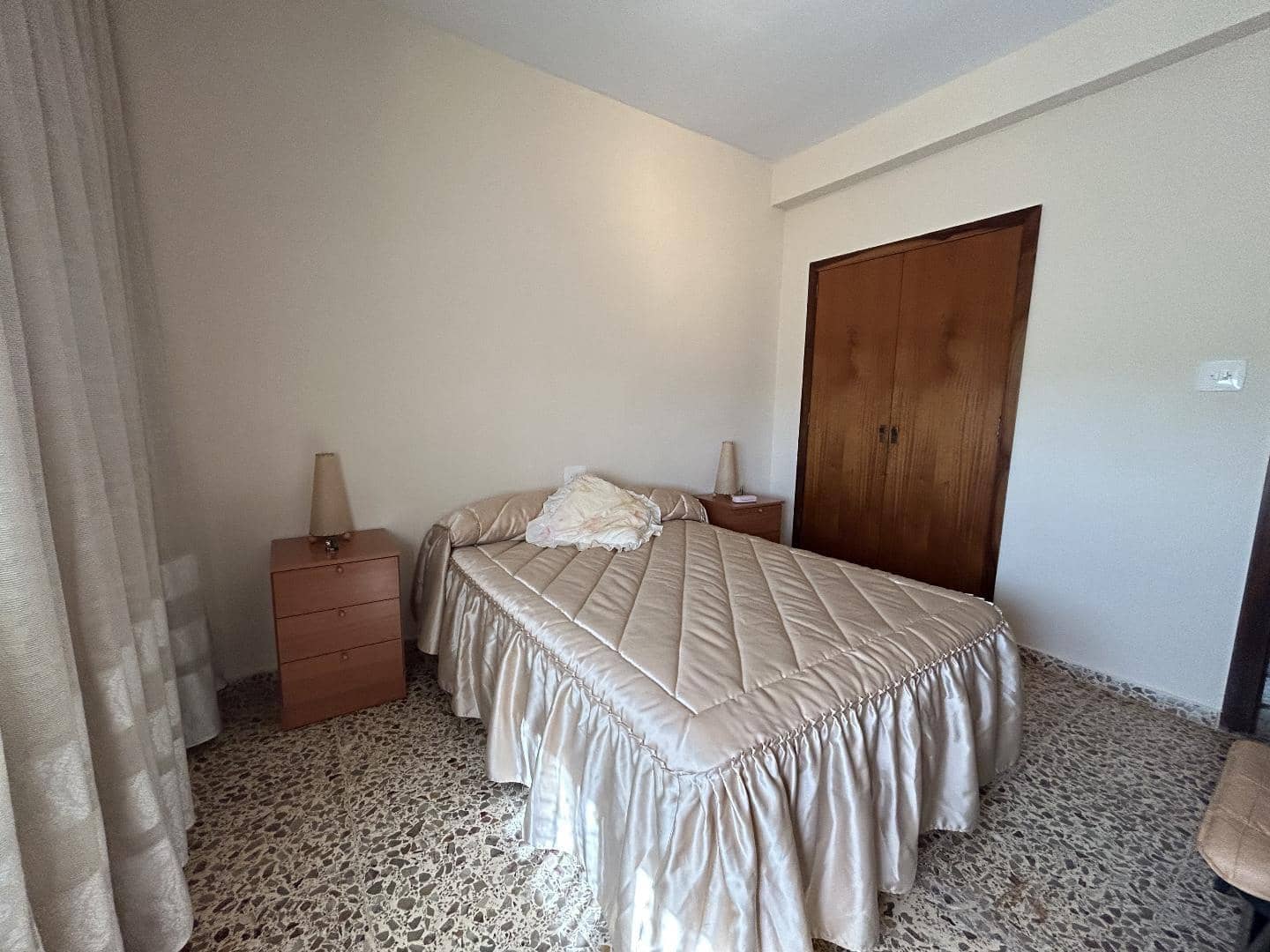 Finca/Country House for sale in Torrent - € 275,000 (Ref: 9325755)