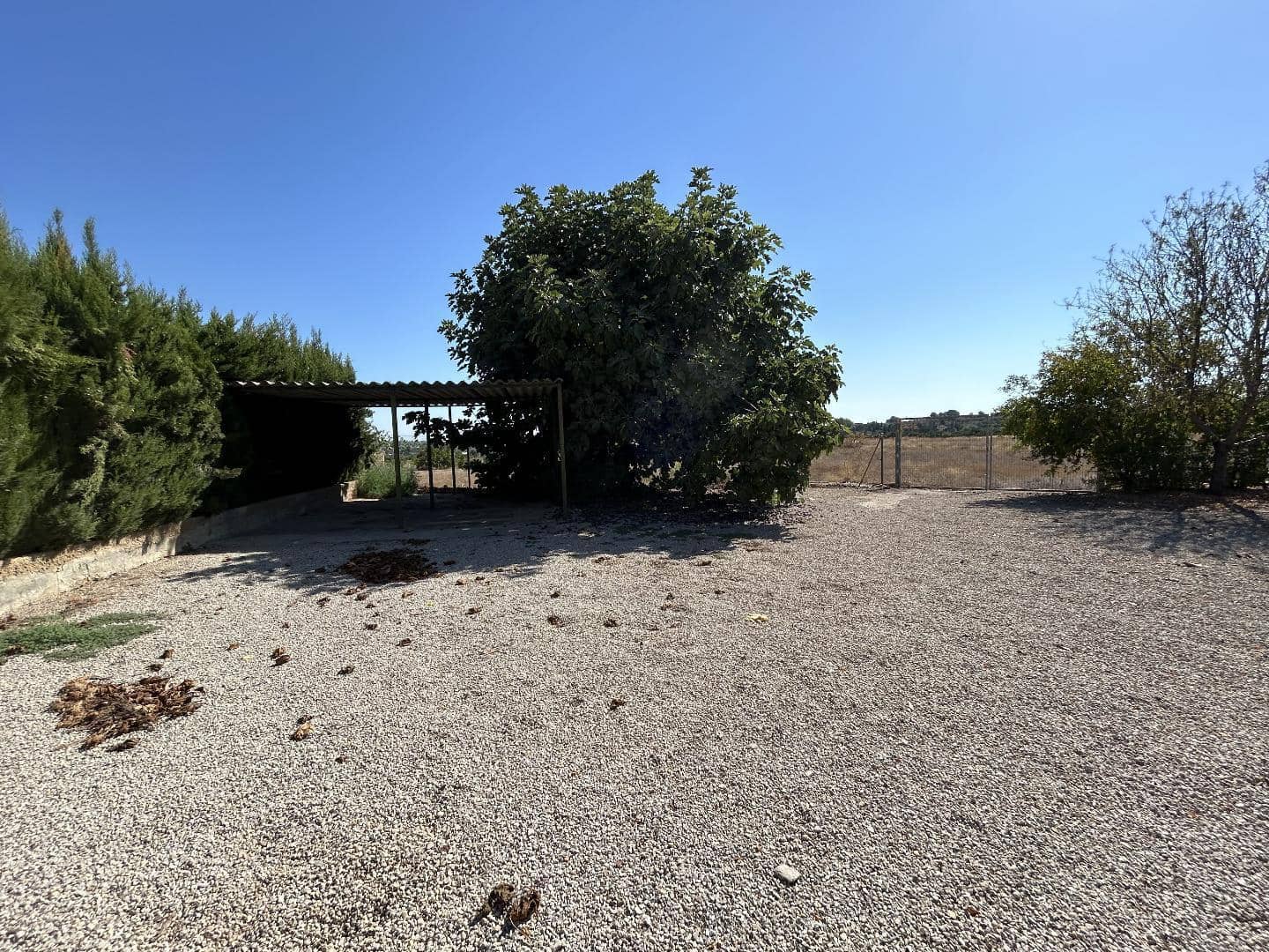 Finca/Country House for sale in Torrent - € 275,000 (Ref: 9325755)