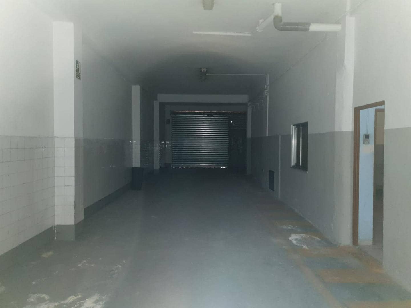 Commerciale in vendita in Torrent - 200.000 € (Rif: 9328546)