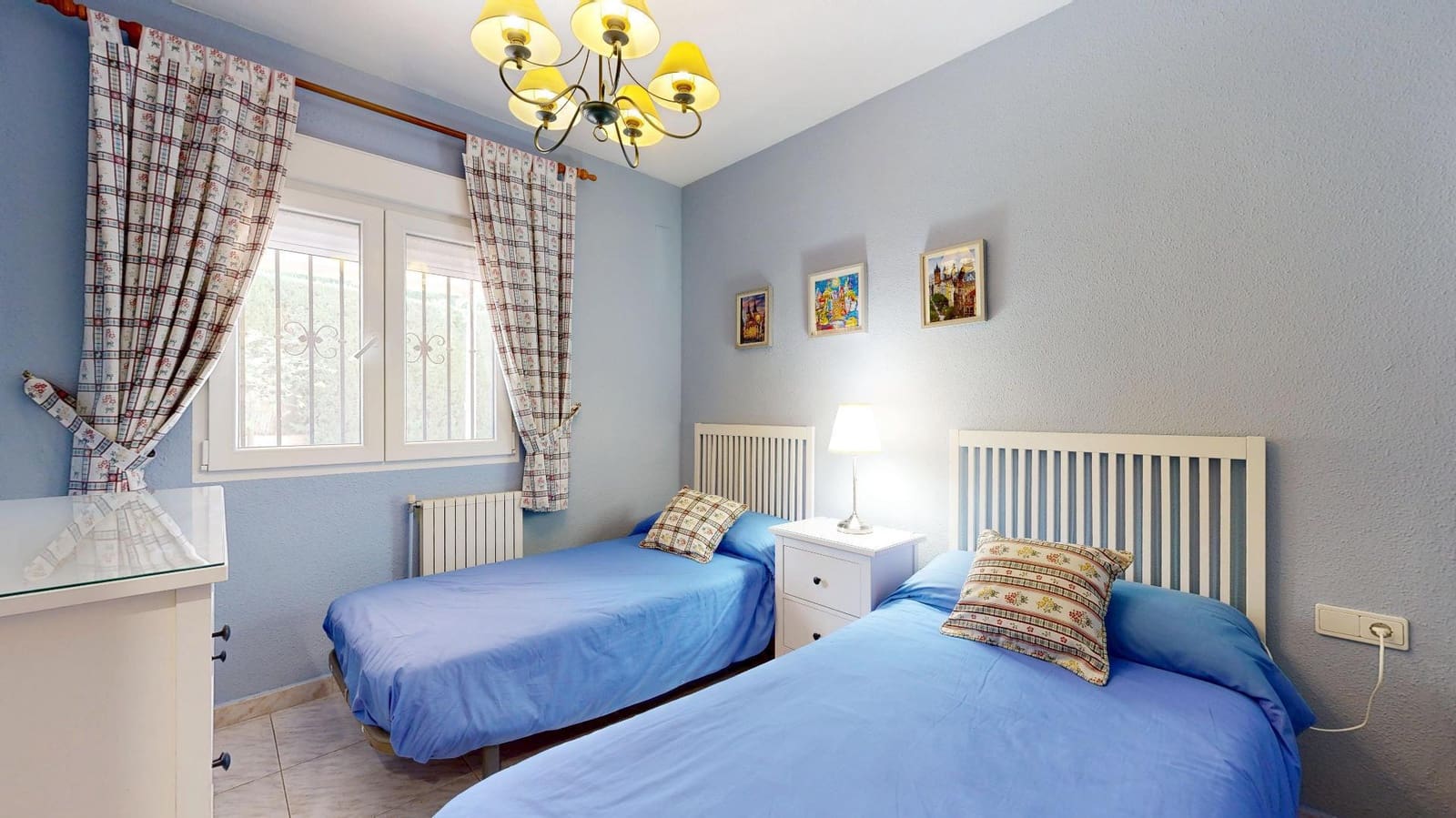 4 quarto Moradia para venda em Chiva com piscina - 420 000 € (Ref: 9345243)