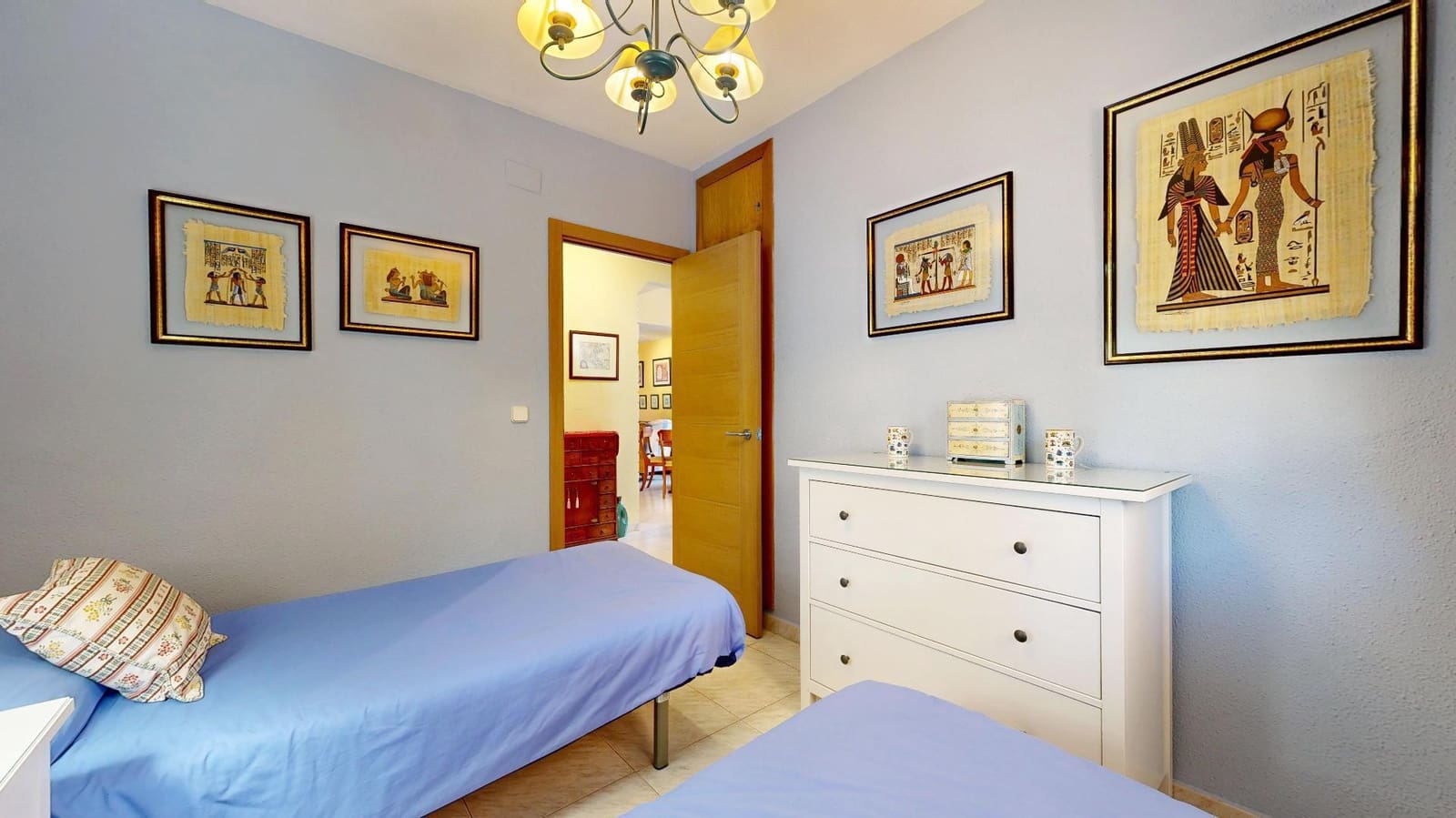 4 quarto Moradia para venda em Chiva com piscina - 420 000 € (Ref: 9345243)