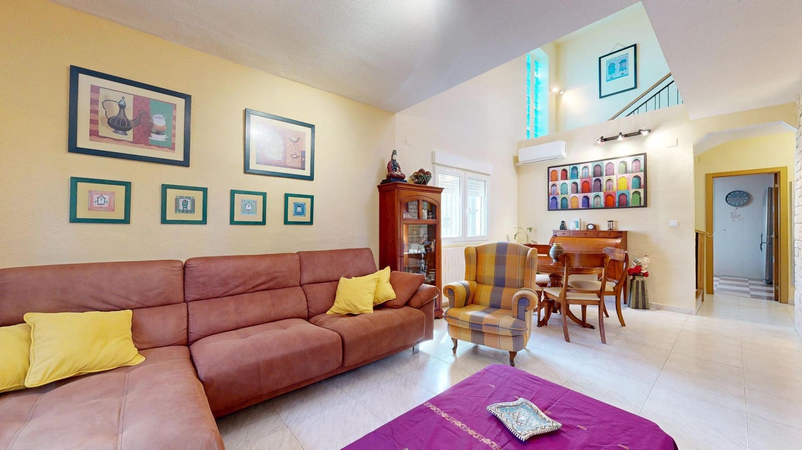 4 quarto Moradia para venda em Chiva com piscina - 420 000 € (Ref: 9345243)