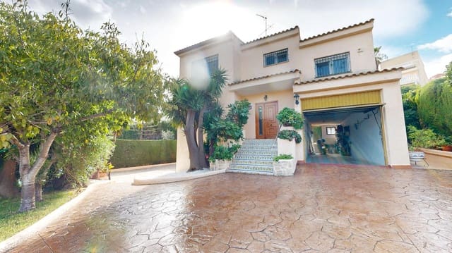 4 quarto Moradia para venda em Chiva com piscina - 420 000 € (Ref: 9345243)