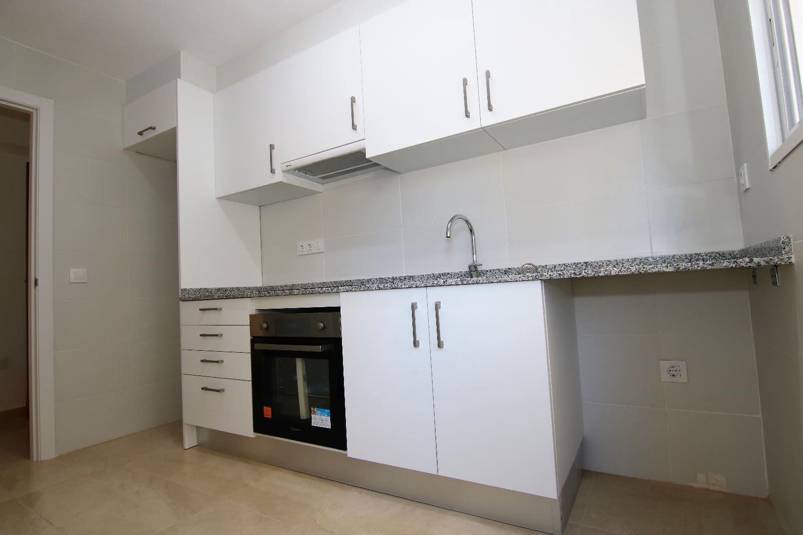 2 bedroom Flat for rent in Torrent - € 875 (Ref: 9395529)