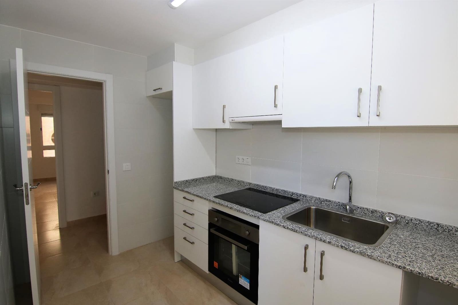 2 bedroom Flat for rent in Torrent - € 875 (Ref: 9395529)