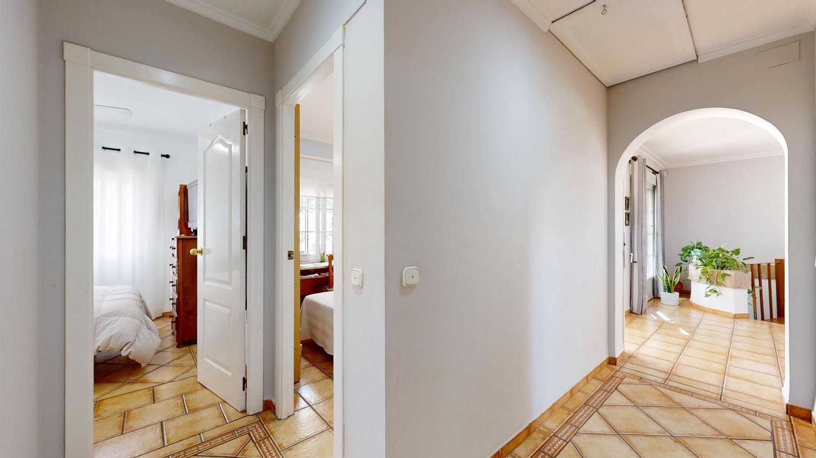 4 soveværelse Villa til salg i Montserrat med swimmingpool - € 375.000 (Ref: 9403381)