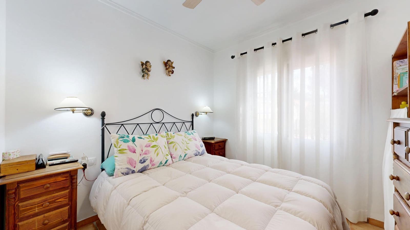 4 soveværelse Villa til salg i Montserrat med swimmingpool - € 375.000 (Ref: 9403381)