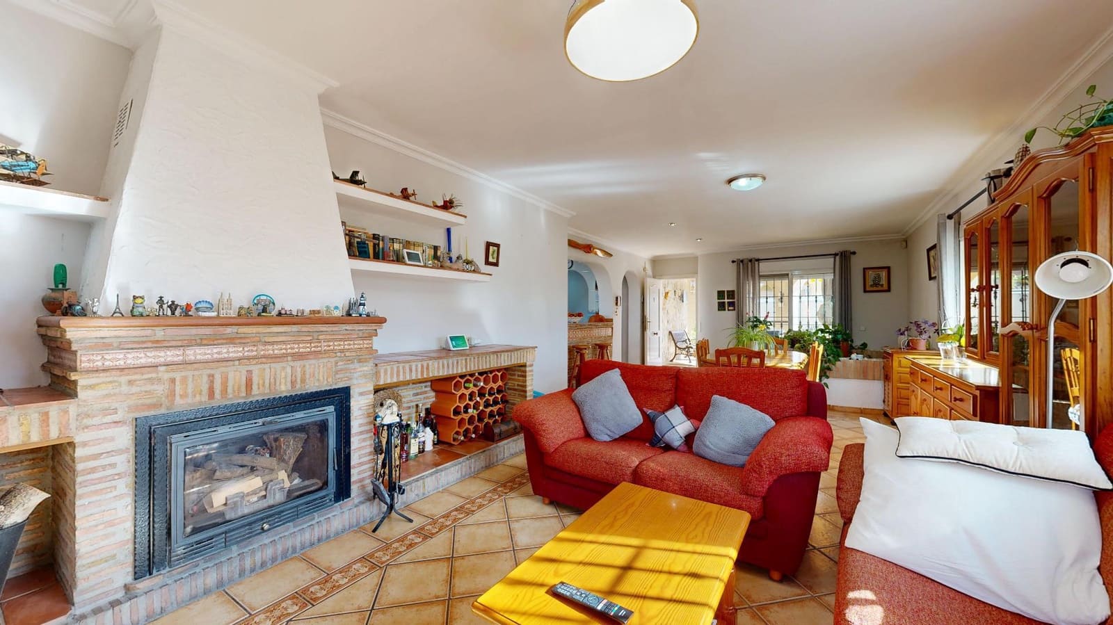 4 soveværelse Villa til salg i Montserrat med swimmingpool - € 375.000 (Ref: 9403381)