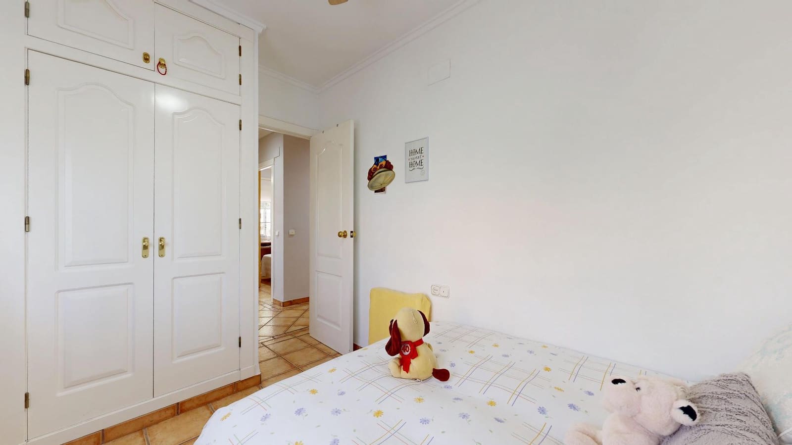 4 soveværelse Villa til salg i Montserrat med swimmingpool - € 375.000 (Ref: 9403381)