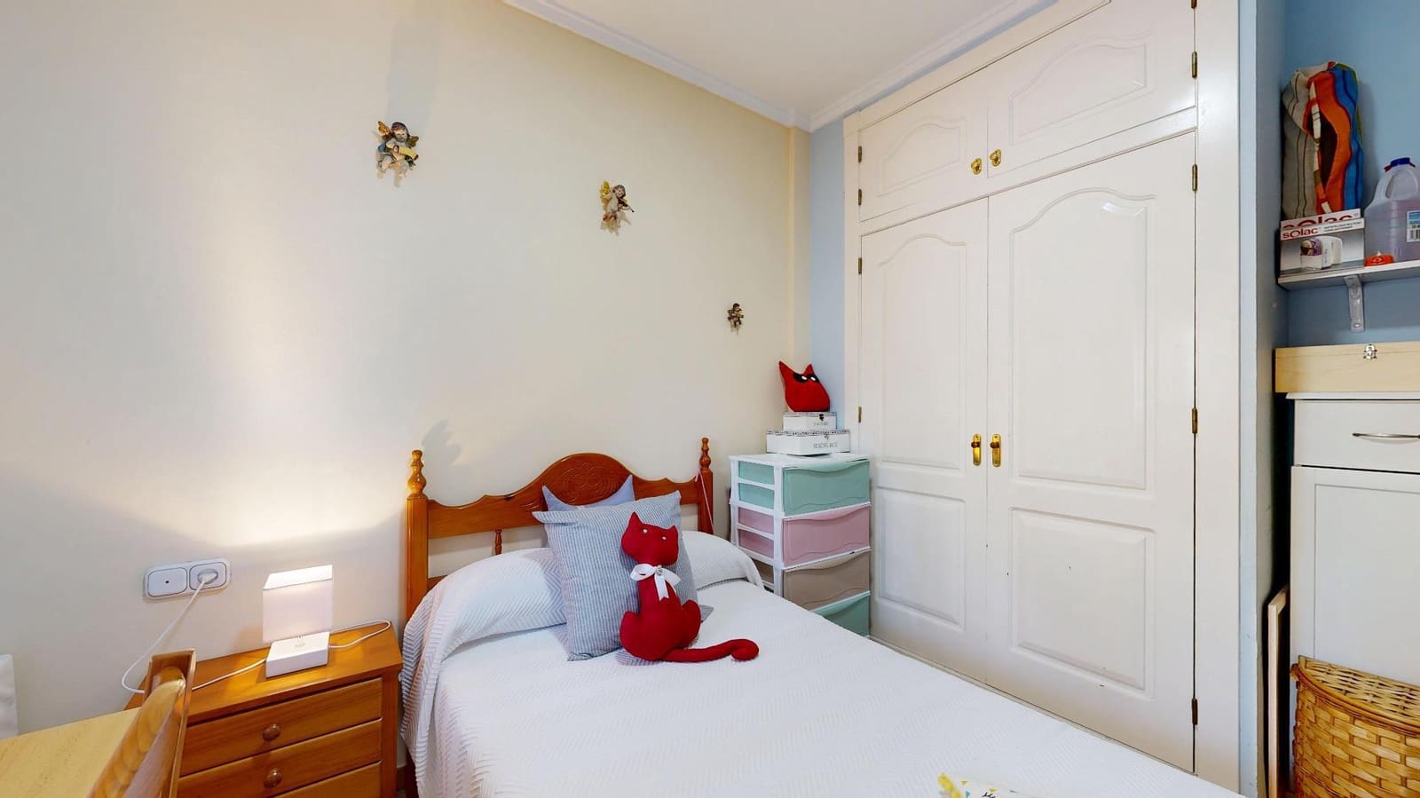 4 soveværelse Villa til salg i Montserrat med swimmingpool - € 375.000 (Ref: 9403381)