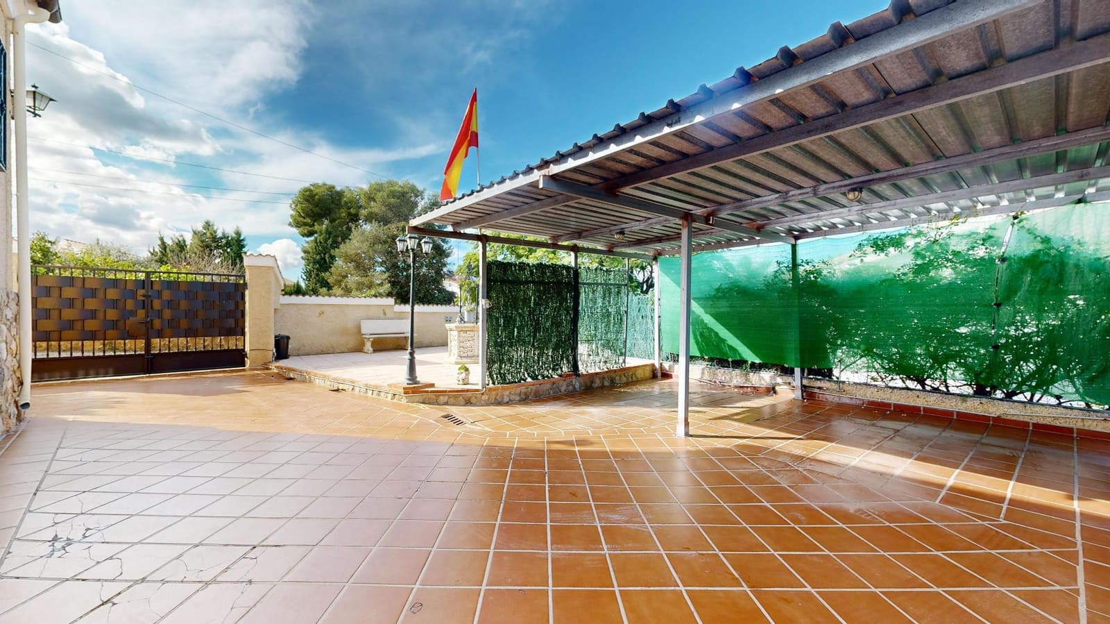 4 soveværelse Villa til salg i Montserrat med swimmingpool - € 375.000 (Ref: 9403381)