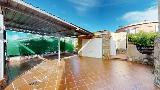 4 Zimmer Villa zu verkaufen in Montserrat mit Pool - 375.000 € (Ref: 9403381)