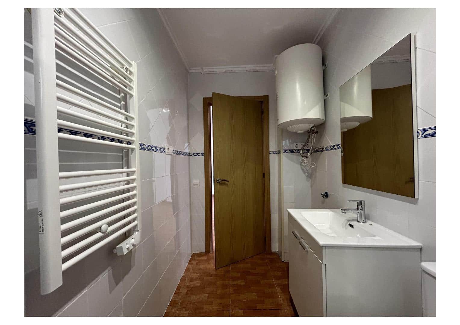 2 soveværelse Lejlighed til leje i Torrent - € 800 (Ref: 9406819)