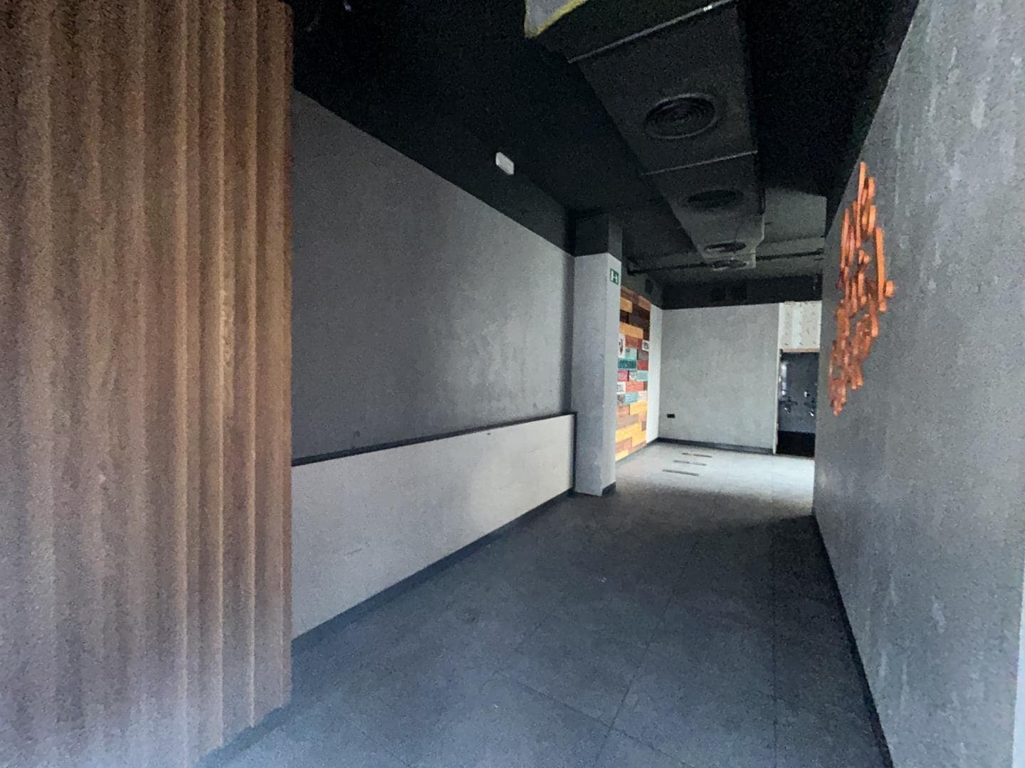 Gewerbe zu vermieten in Torrent - 4.000 € (Ref: 9438947)