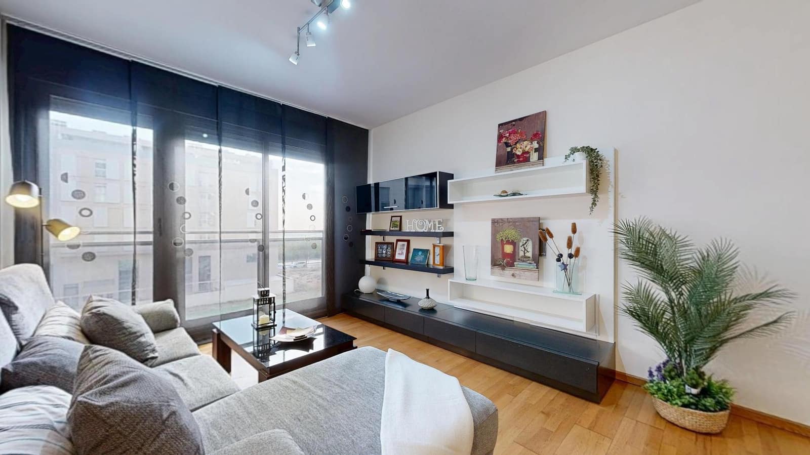 3 slaapkamer Flat te koop in Torrent met zwembad - € 290.000 (Ref: 9449936)