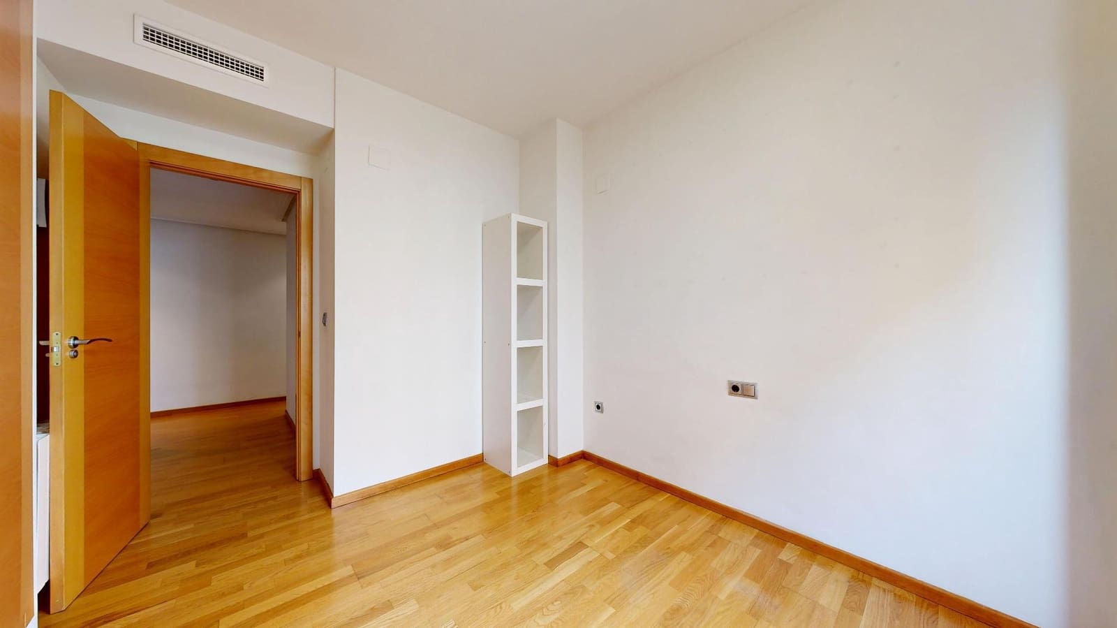 3 slaapkamer Flat te koop in Torrent met zwembad - € 290.000 (Ref: 9449936)