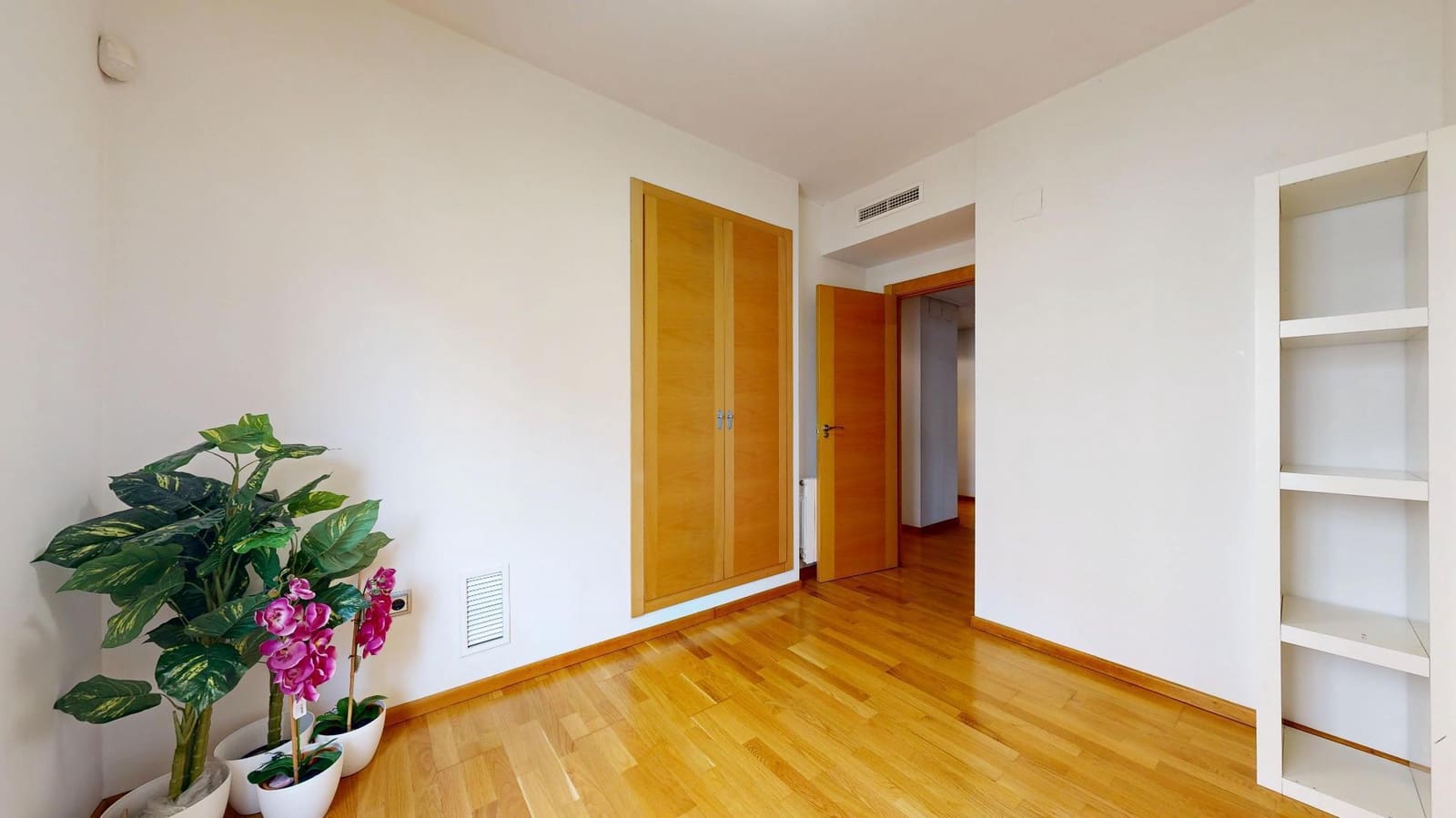 3 slaapkamer Flat te koop in Torrent met zwembad - € 290.000 (Ref: 9449936)