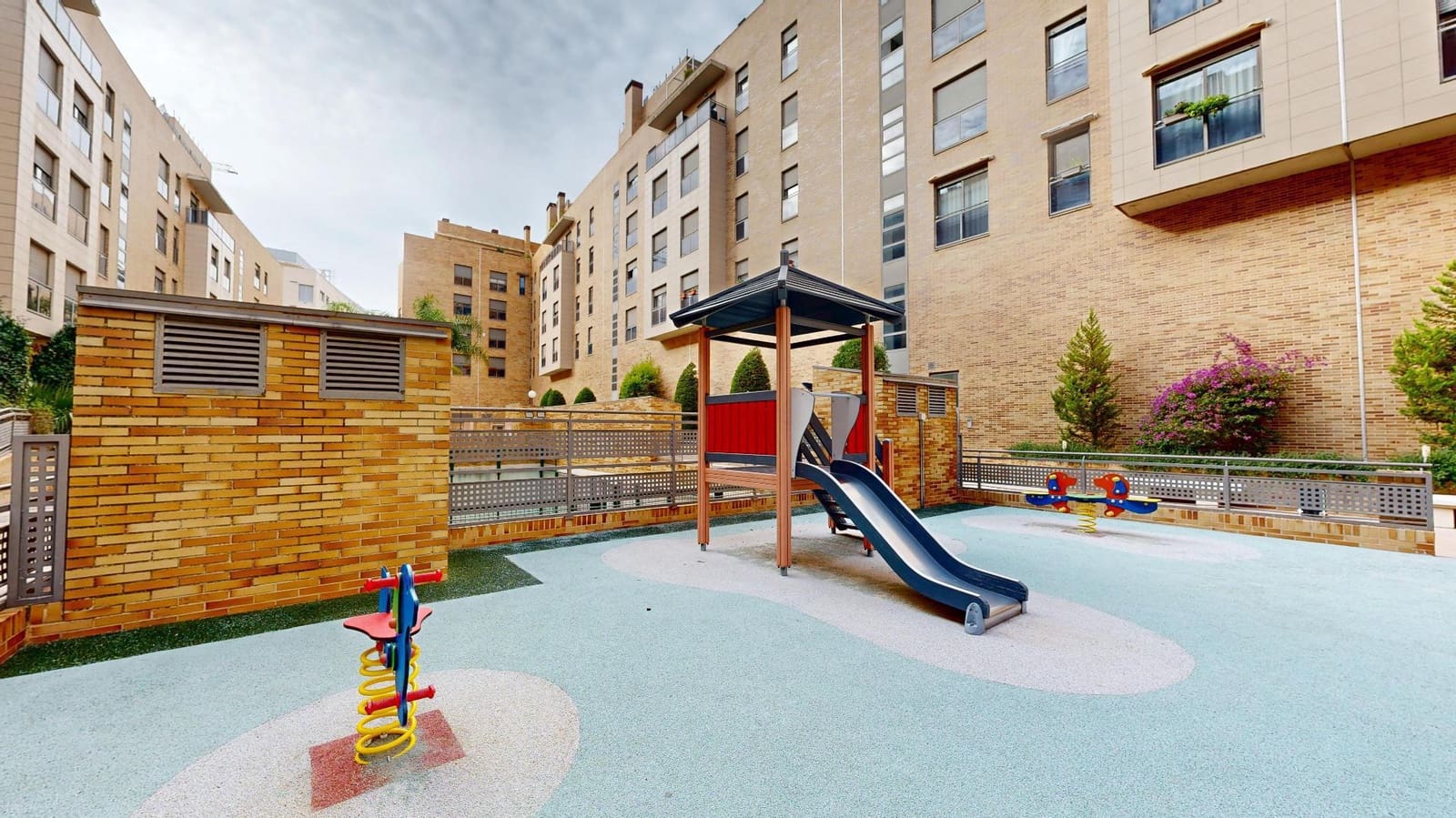 3 slaapkamer Flat te koop in Torrent met zwembad - € 290.000 (Ref: 9449936)