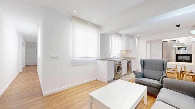 2 slaapkamer Flat te huur in Torrent - € 1.000 (Ref: 9454811)