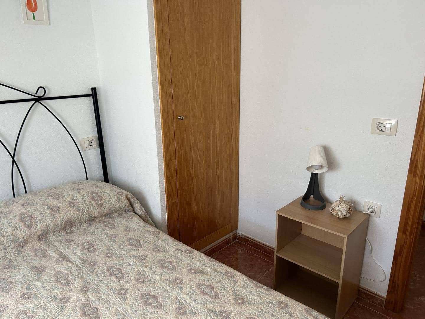 3 slaapkamer Flat te huur in Chilches - € 700 (Ref: 9455681)