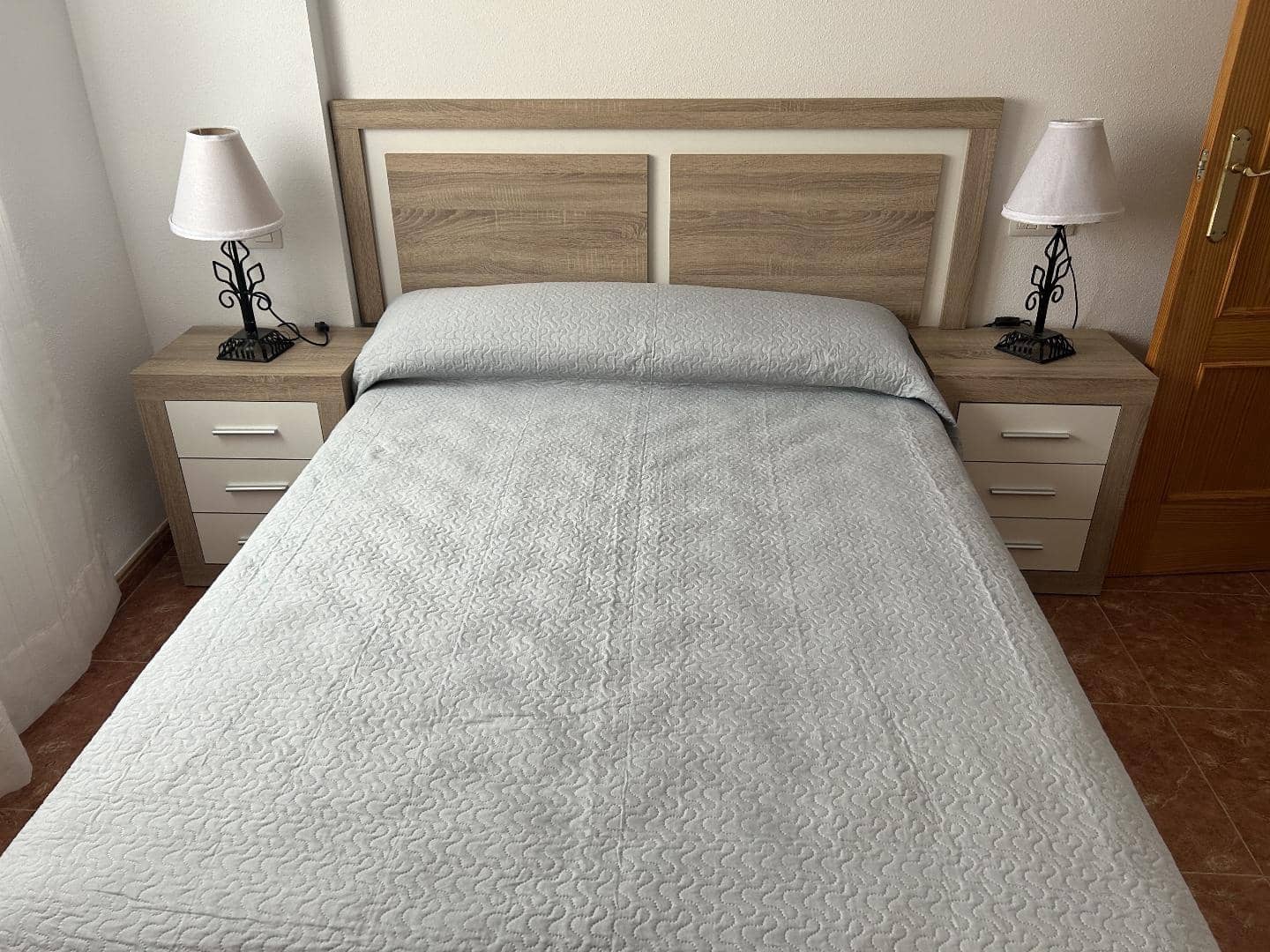 3 slaapkamer Flat te huur in Chilches - € 700 (Ref: 9455681)