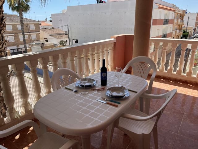 3 slaapkamer Flat te huur in Playa de Chilches, Chilches - € 700 (Ref: 9455681)