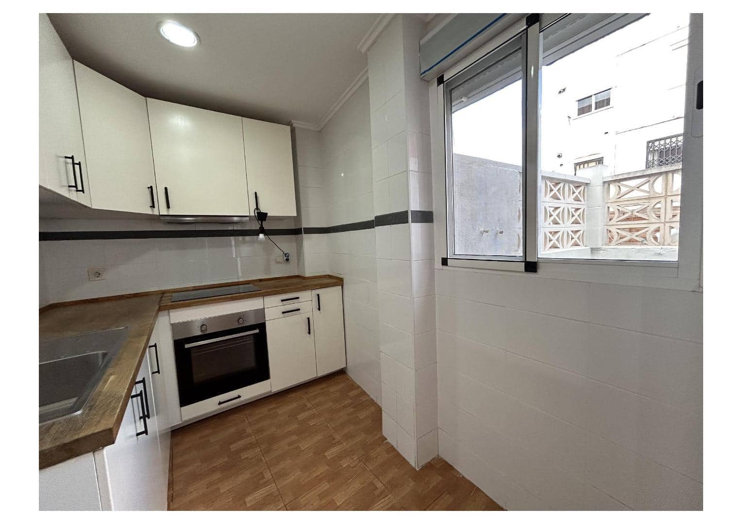 2 soveværelse Lejlighed til salg i Torrent - € 165.000 (Ref: 9522857)