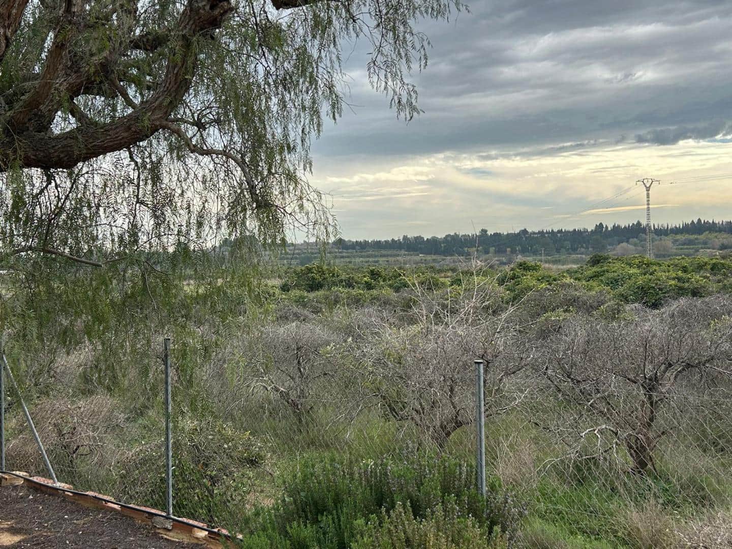 Villa for sale in Torrent with pool - € 275,000 (Ref: 9590469)