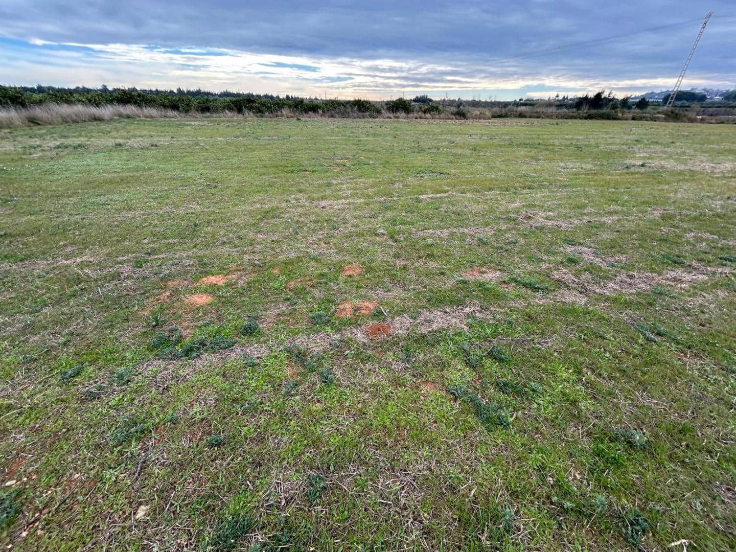 Villa for sale in Torrent with pool - € 275,000 (Ref: 9590469)