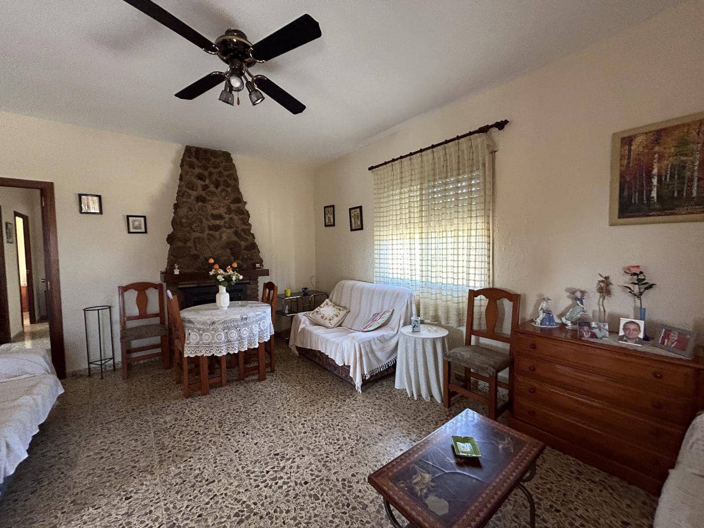 Villa for sale in Torrent with pool - € 275,000 (Ref: 9590469)