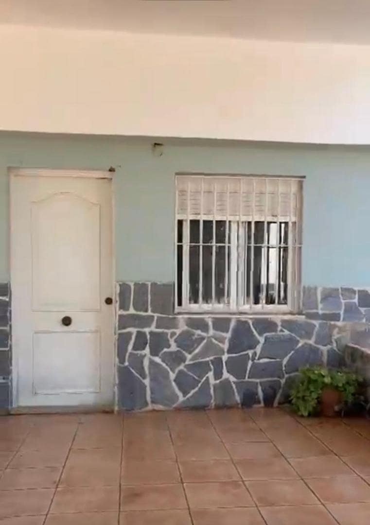 2 slaapkamer Villa te koop in Torrent - € 120.000 (Ref: 9650637)